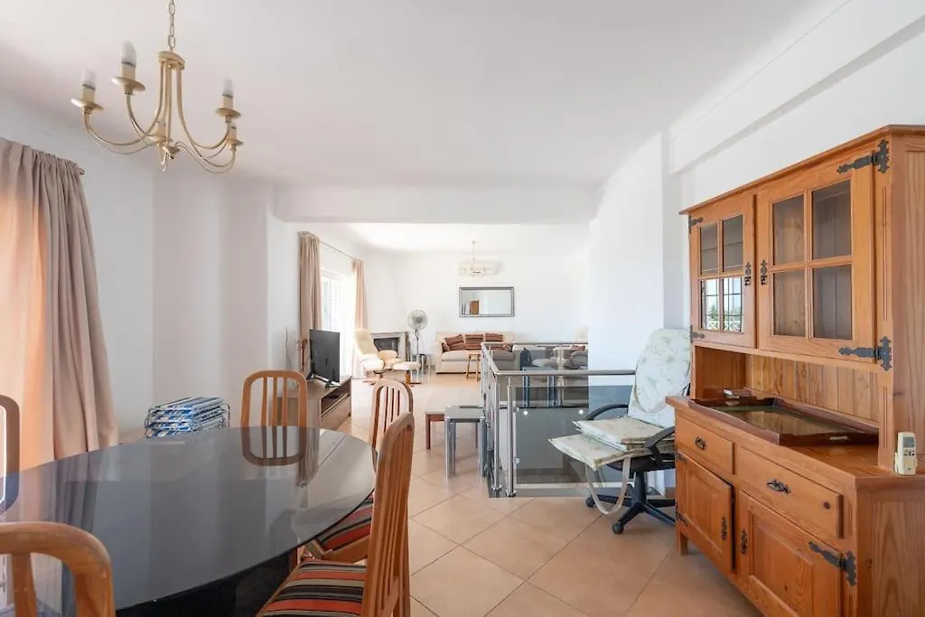 Entire Villa In Praia Da Luz Montinhos da Luz 0*,