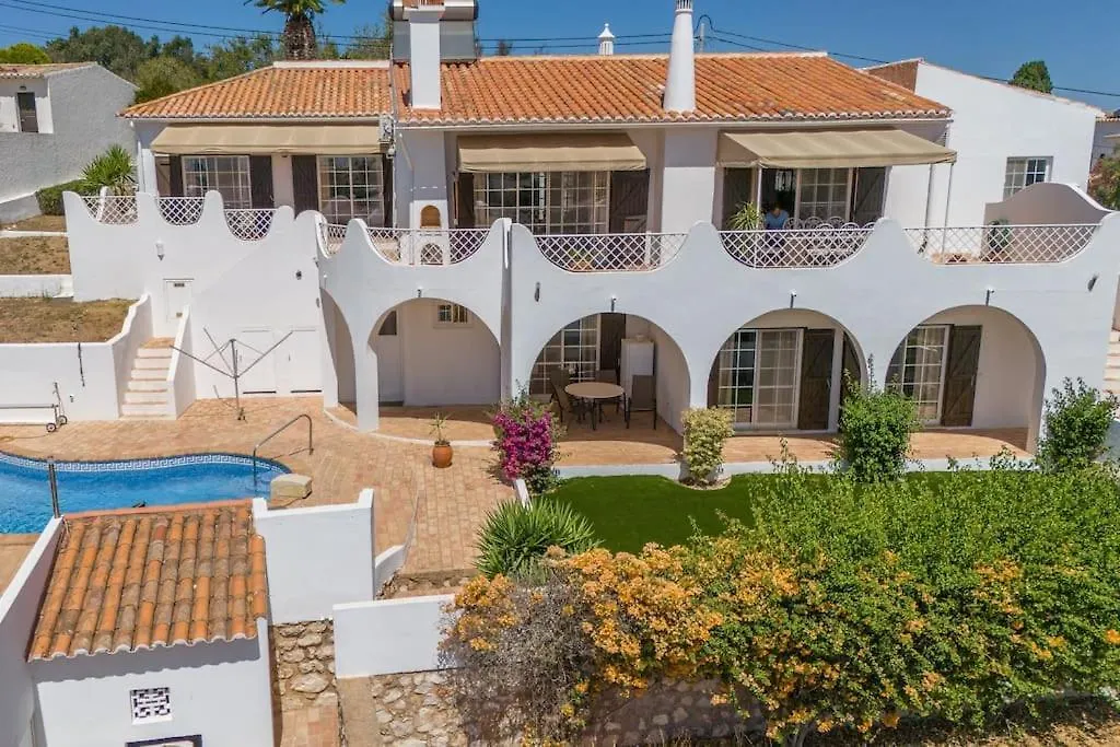 Entire Villa In Praia Da Luz Montinhos da Luz