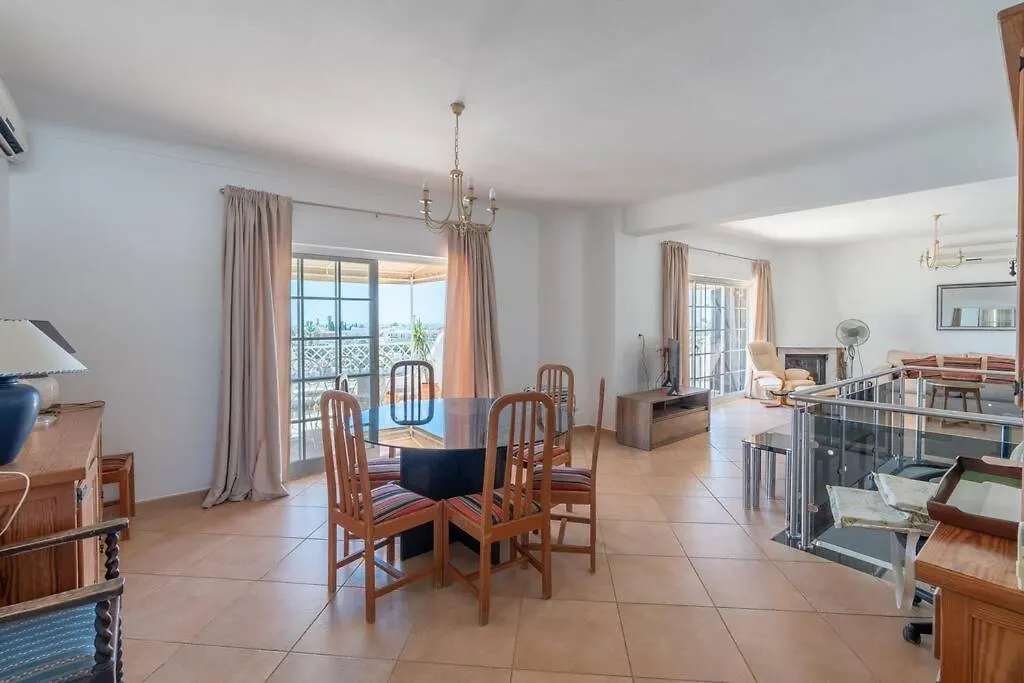 Entire Villa In Praia Da Luz Montinhos da Luz 0*,