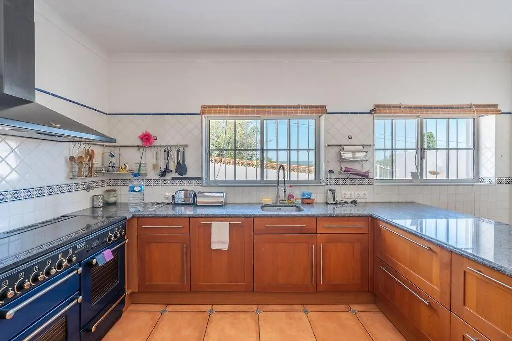 Entire Villa In Praia Da Luz Montinhos da Luz