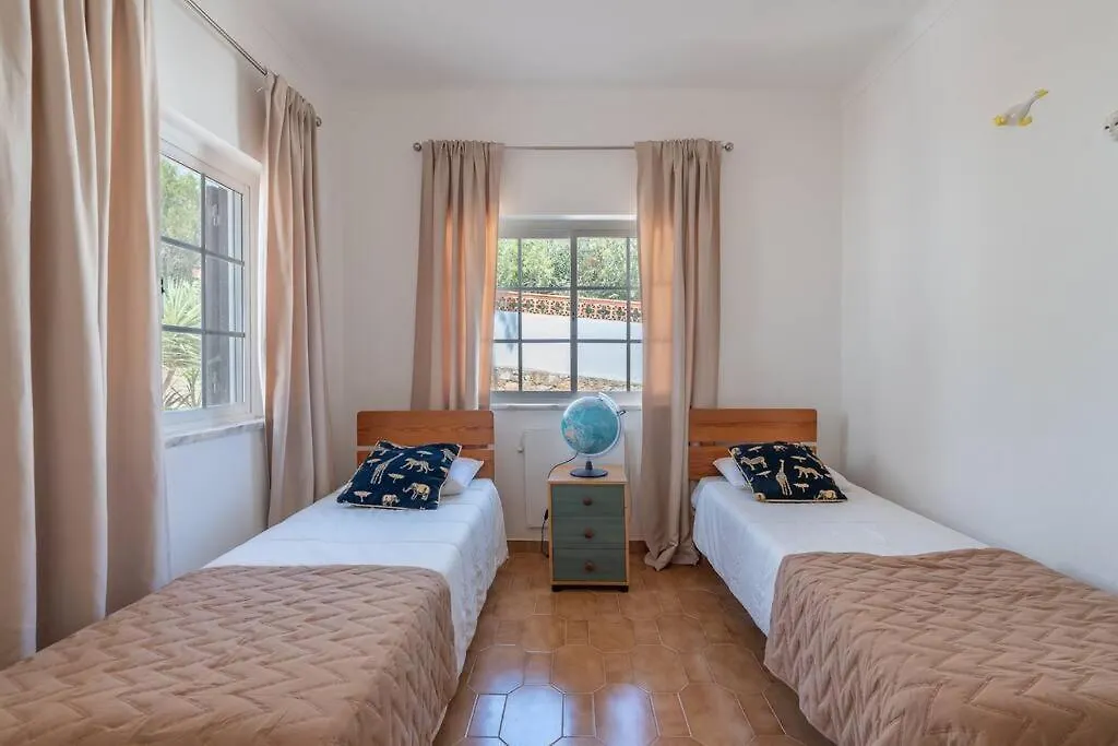 Entire Villa In Praia Da Luz Montinhos da Luz