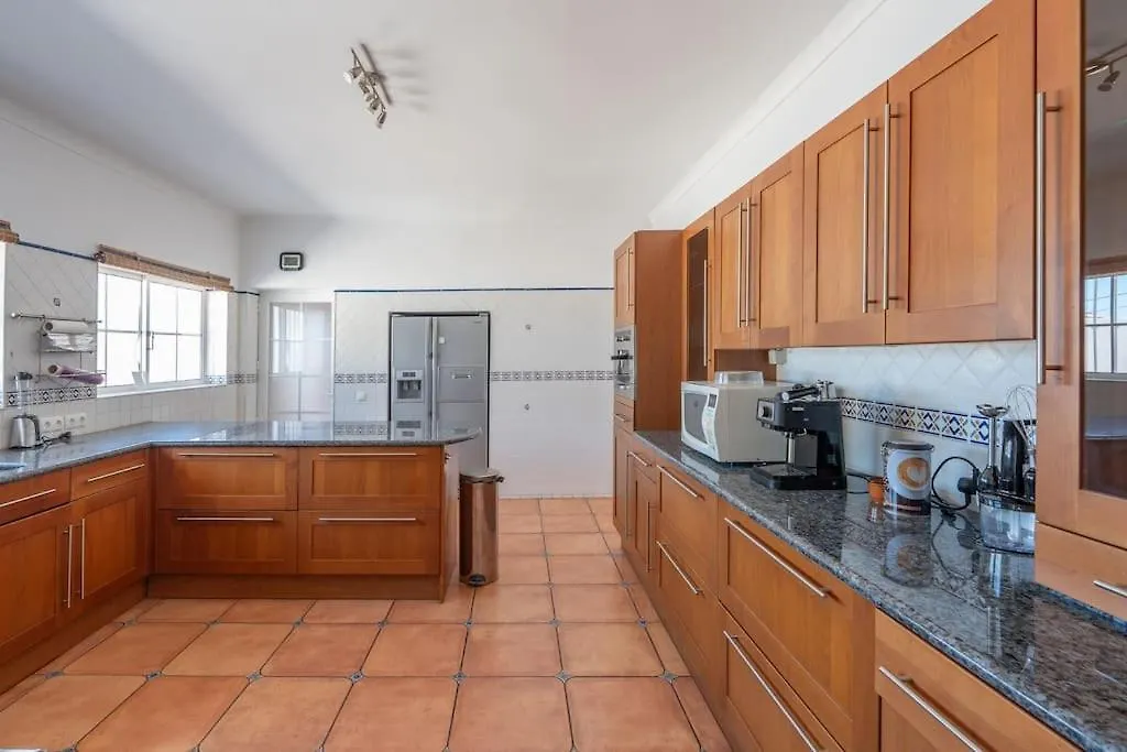Entire Villa In Praia Da Luz Montinhos da Luz