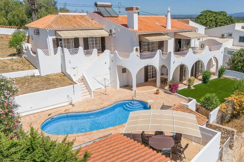 Entire Villa In Praia Da Luz Montinhos da Luz